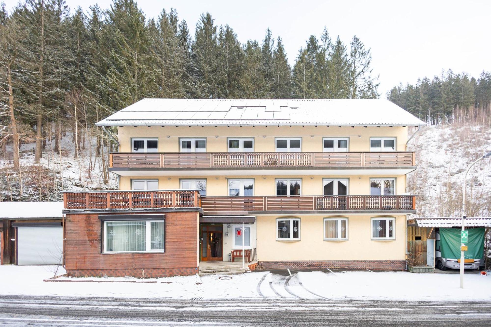Apartmenthaus Am Waldrand- Kueche - Fruehstueck - Balkon ヴィルデマン エクステリア 写真