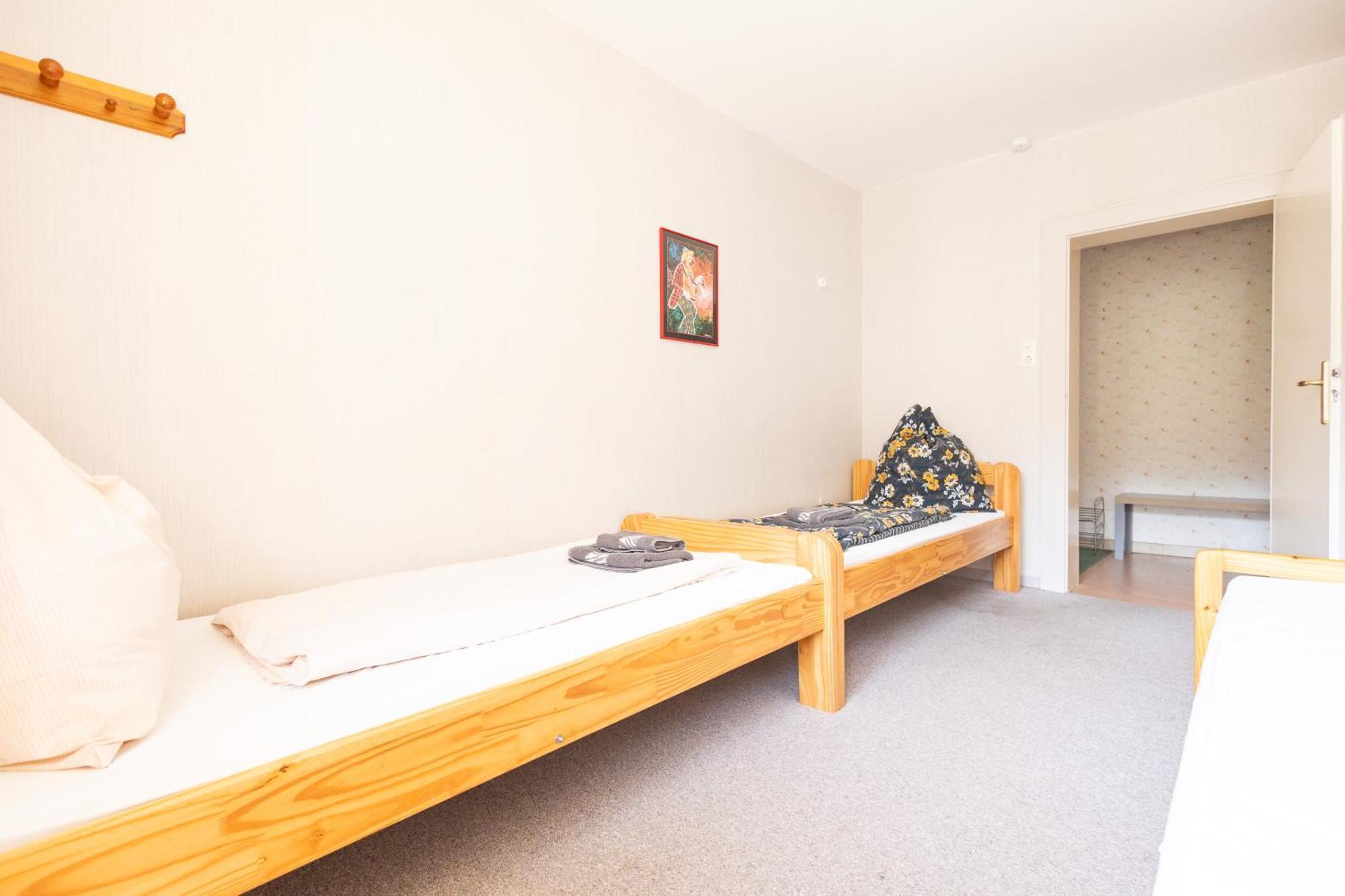 Apartmenthaus Am Waldrand- Kueche - Fruehstueck - Balkon ヴィルデマン エクステリア 写真